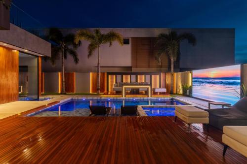 casa triplex alphaville-piscina01